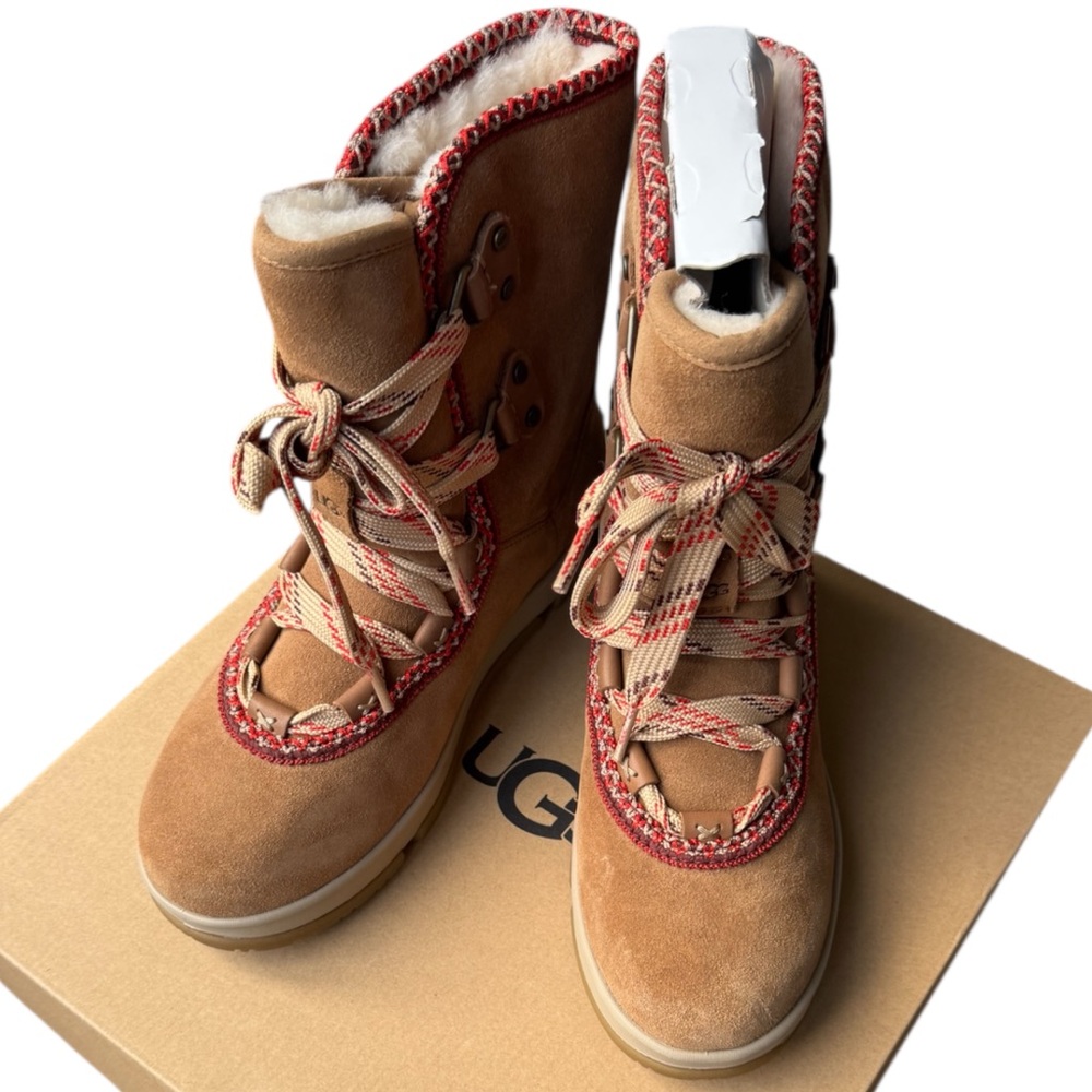 UGG Womens’ Classic Weather Hiker Hi Boots Chestnut